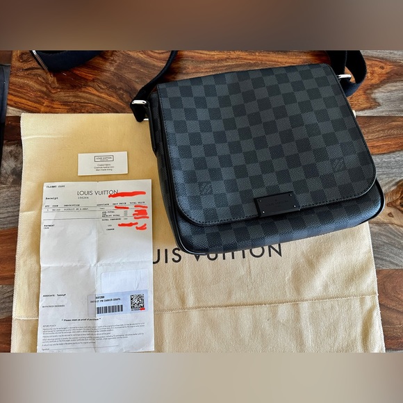 As new, District PM Damier graphite. Perfect condition as seen on the pictures. - Picture 4 of 11